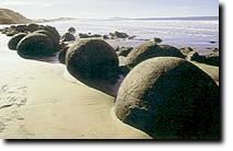 Moeraki Boulders